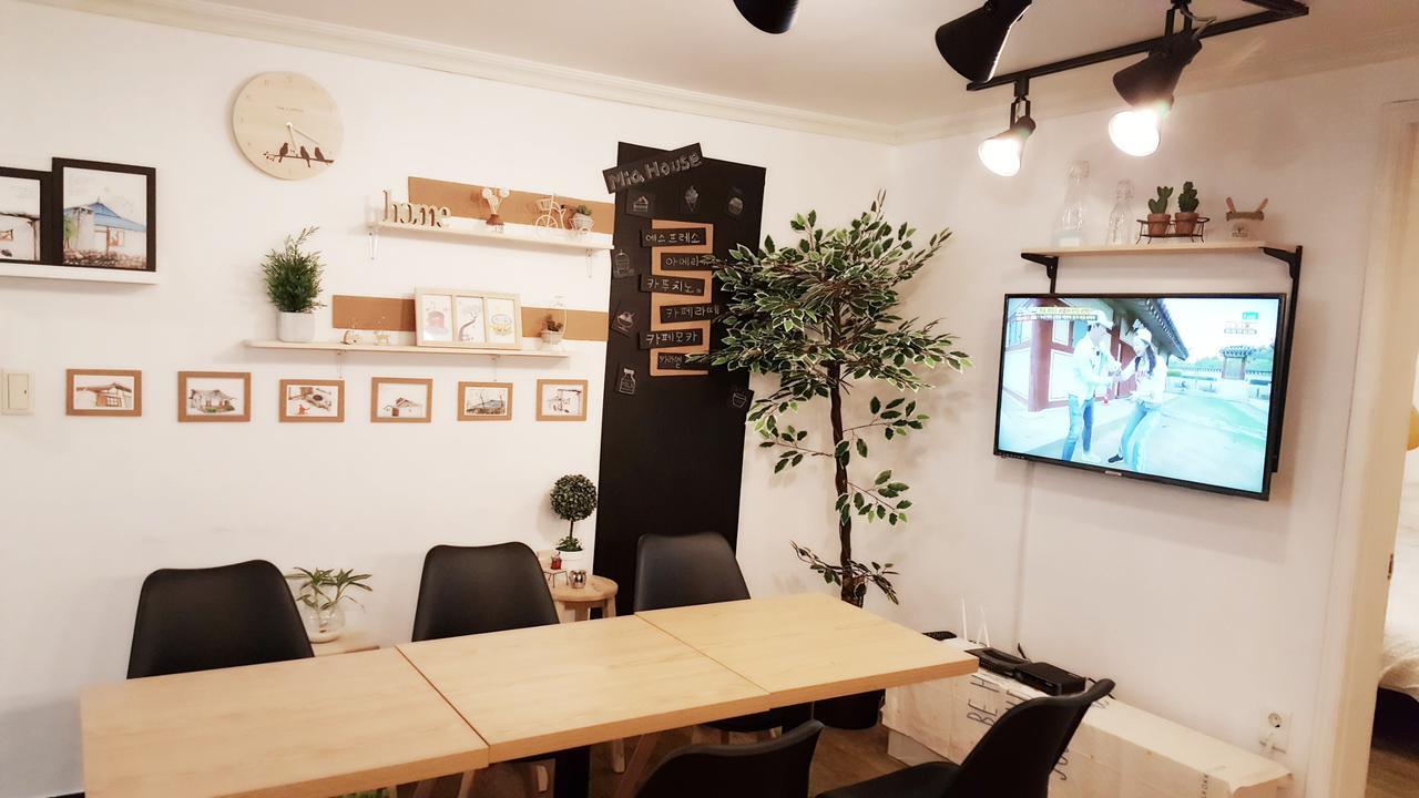Hongdae Mainstreet Two Room House Сеул Екстер'єр фото