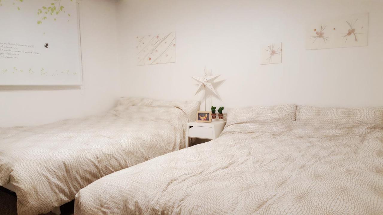 Hongdae Mainstreet Two Room House Сеул Екстер'єр фото