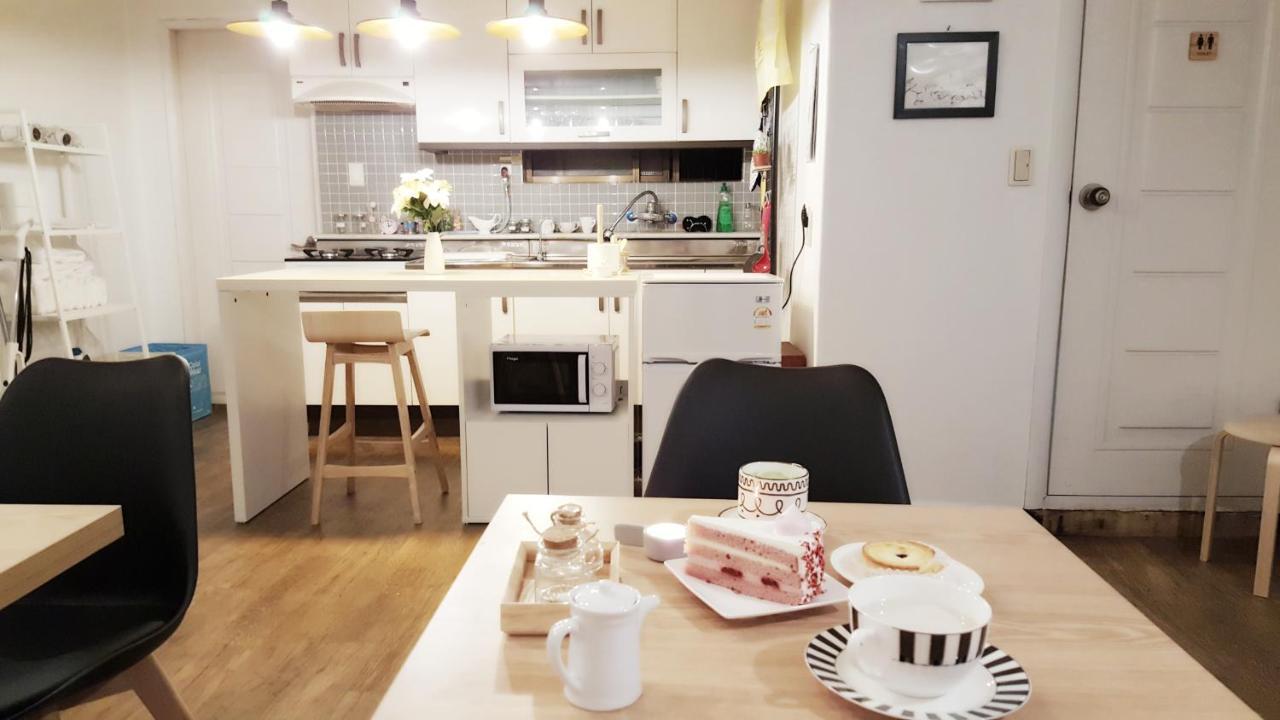 Hongdae Mainstreet Two Room House Сеул Екстер'єр фото